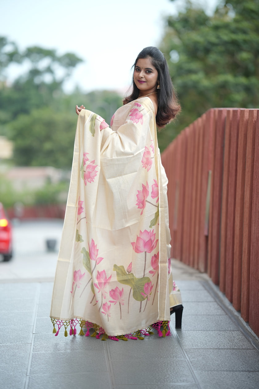 Lotus saree